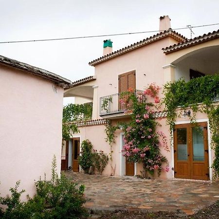 Agriturismo Donnolu Tertenìa Exteriör bild