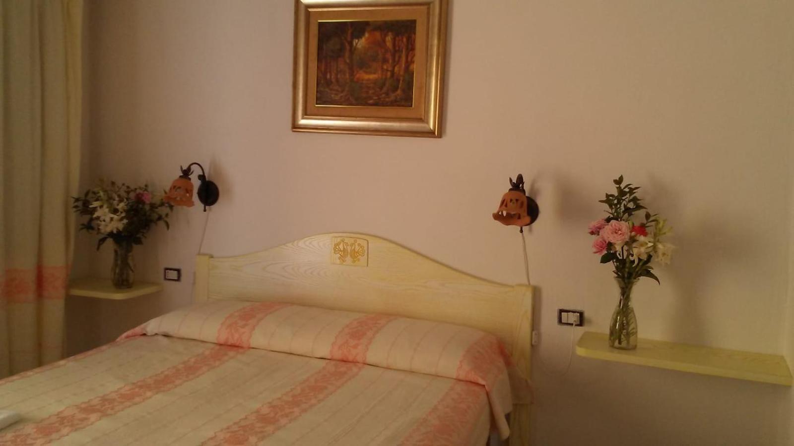 Agriturismo Donnolu Tertenìa Rum bild